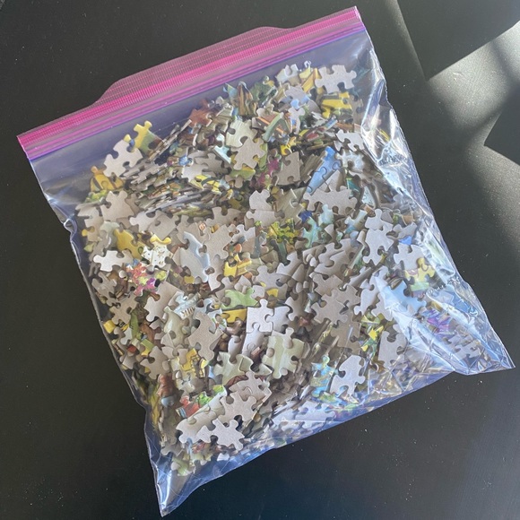 BITS & PIECES • 1,000 Piece Puzzle - Picture 3 of 4